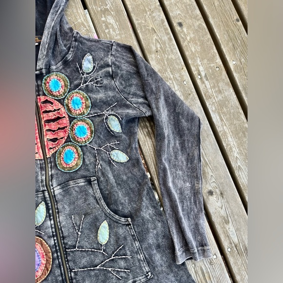 Rising International Long Embroidered Boho Jacket - Picture 7 of 14